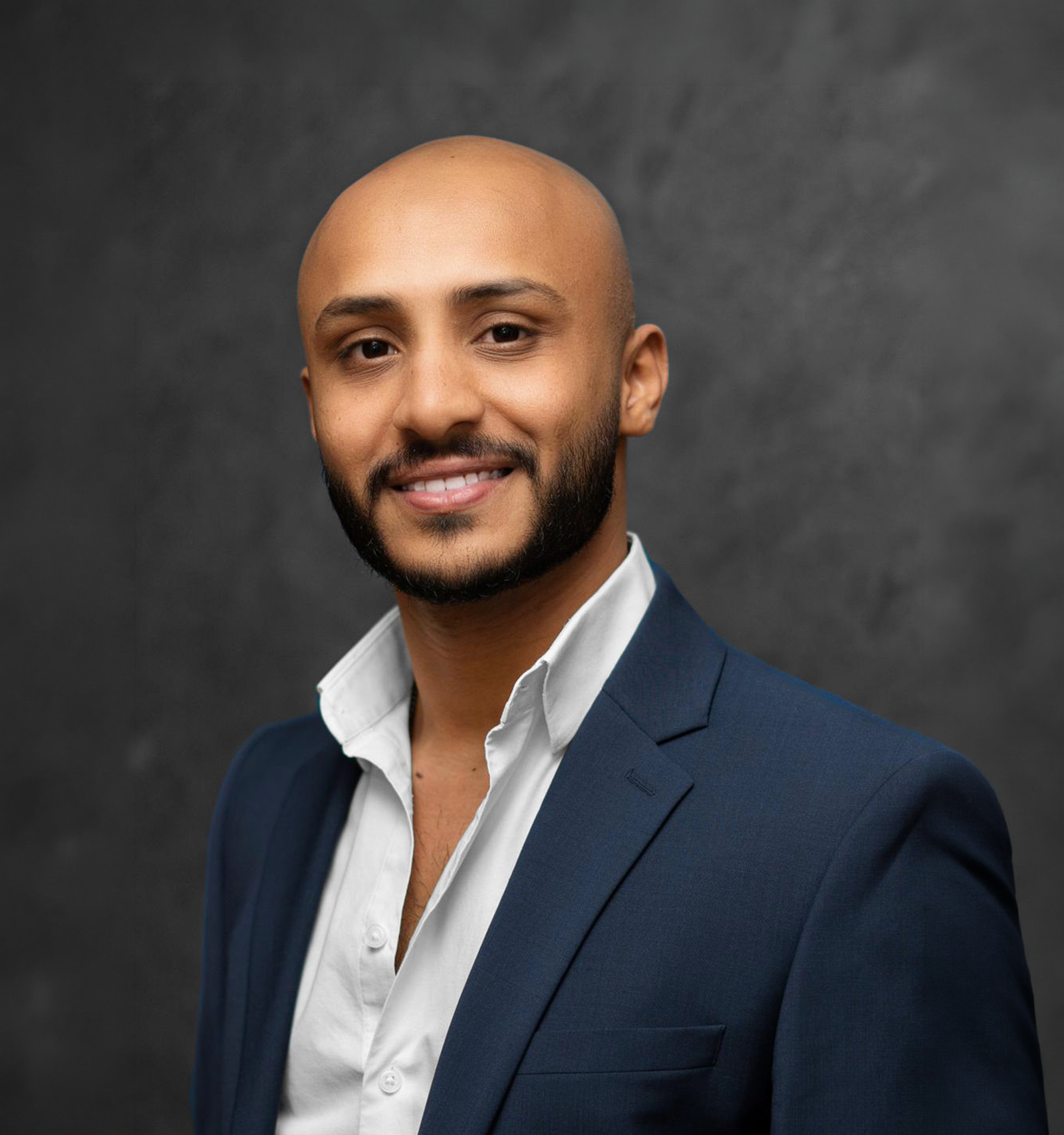 Kirlos Syfyen - Founder